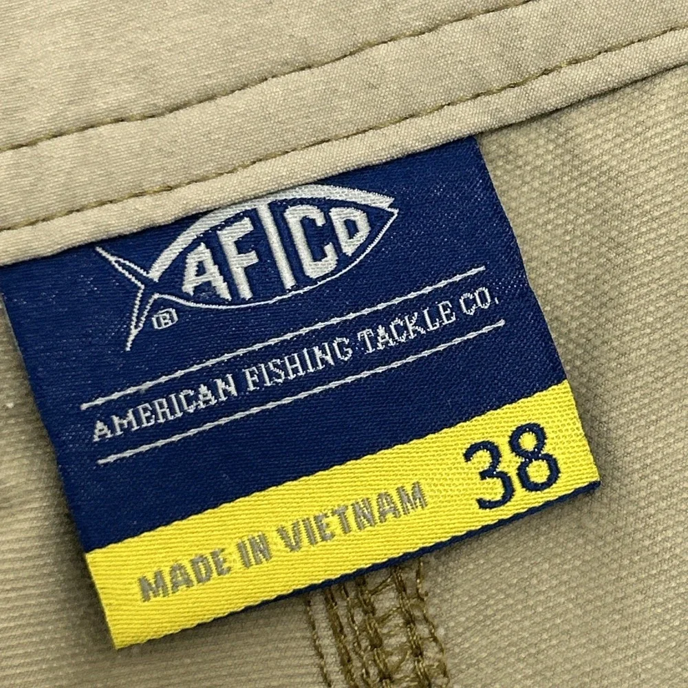 AFTCO Performance Cargo Fishing Shorts Men's Size 38 Khaki Nylon Stretch